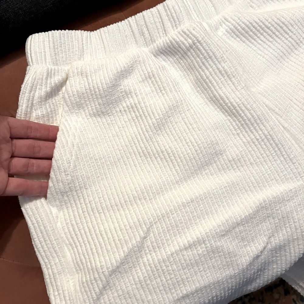 Gap Rib Easy Shorts medium tall nwt white - Picture 7 of 7